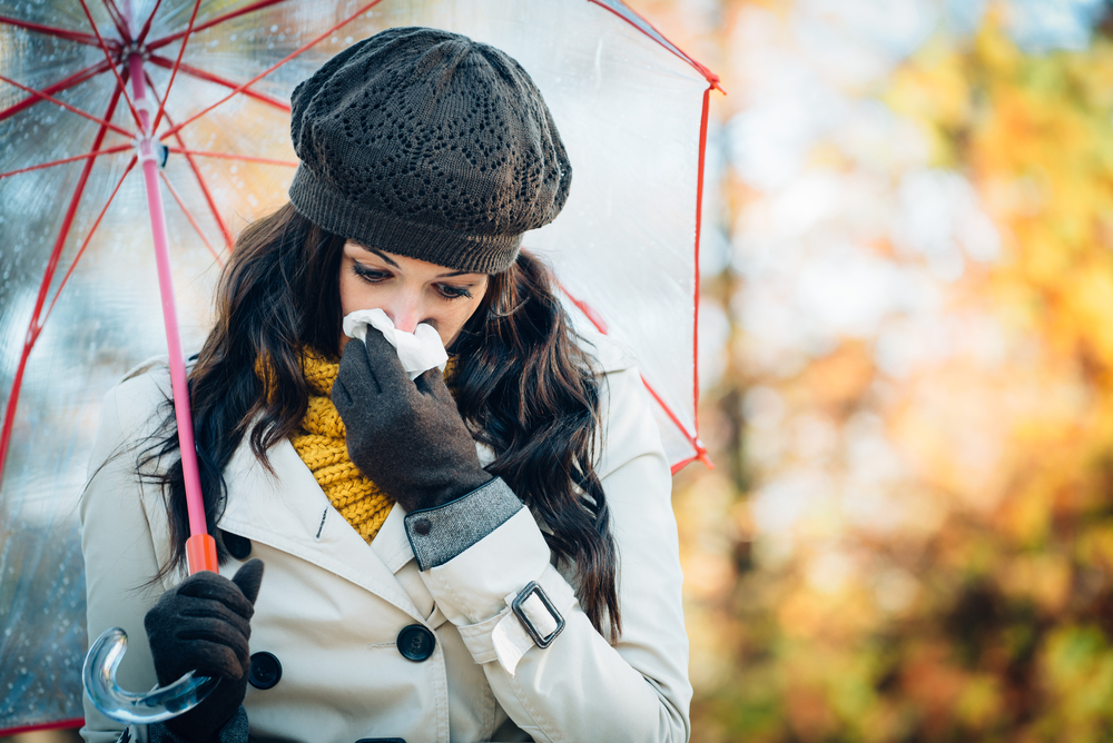 Four Tips to Avoid Holiday and Weather-Related Allergies This Season